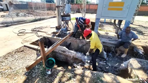 Demolición de una trinchera vieja